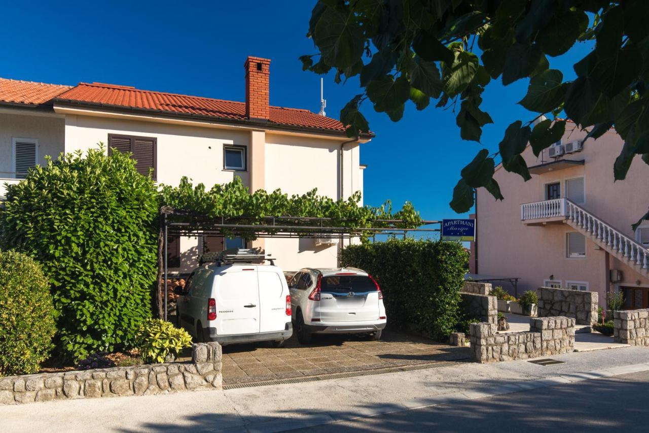 Apartmani Paradiso Кърк Екстериор снимка