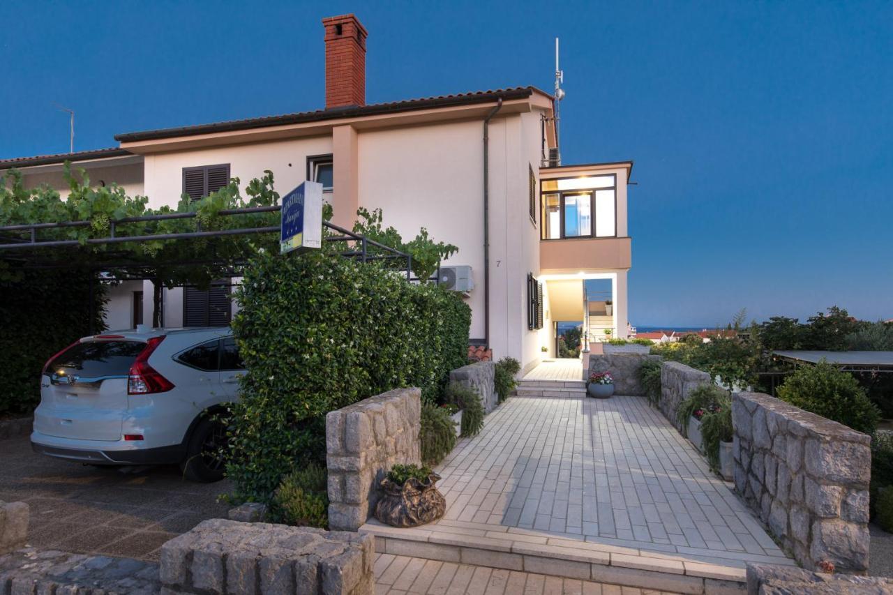 Apartmani Paradiso Кърк Екстериор снимка