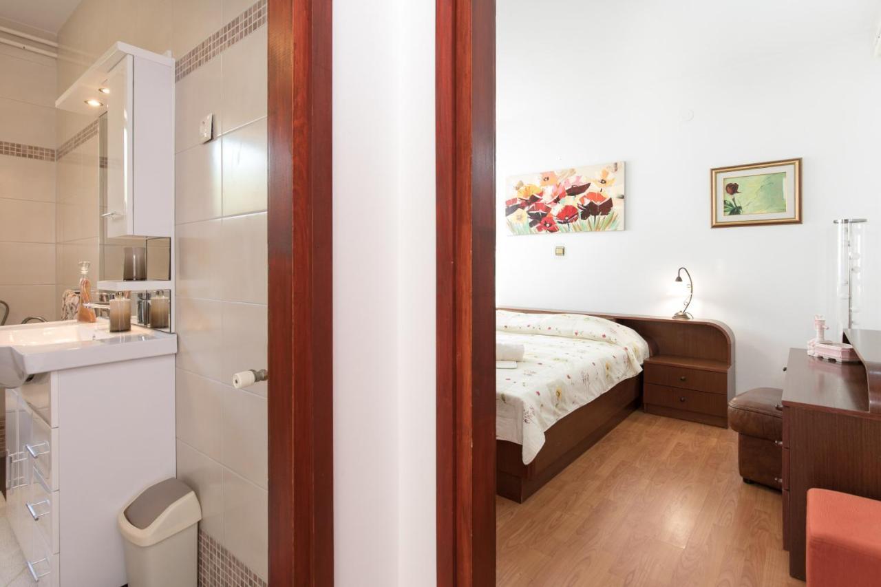 Apartmani Paradiso Кърк Екстериор снимка