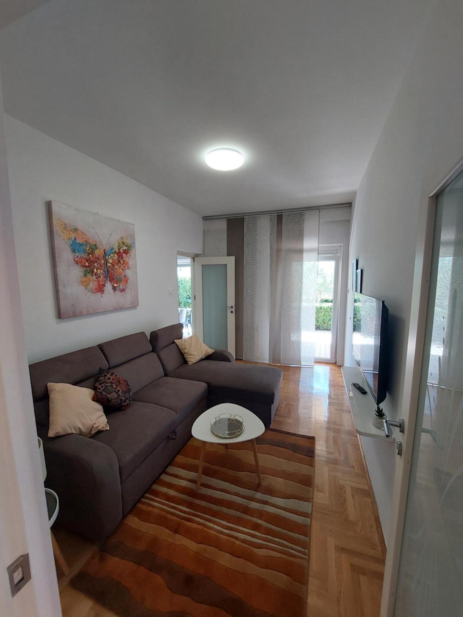 Apartmani Paradiso Кърк Екстериор снимка