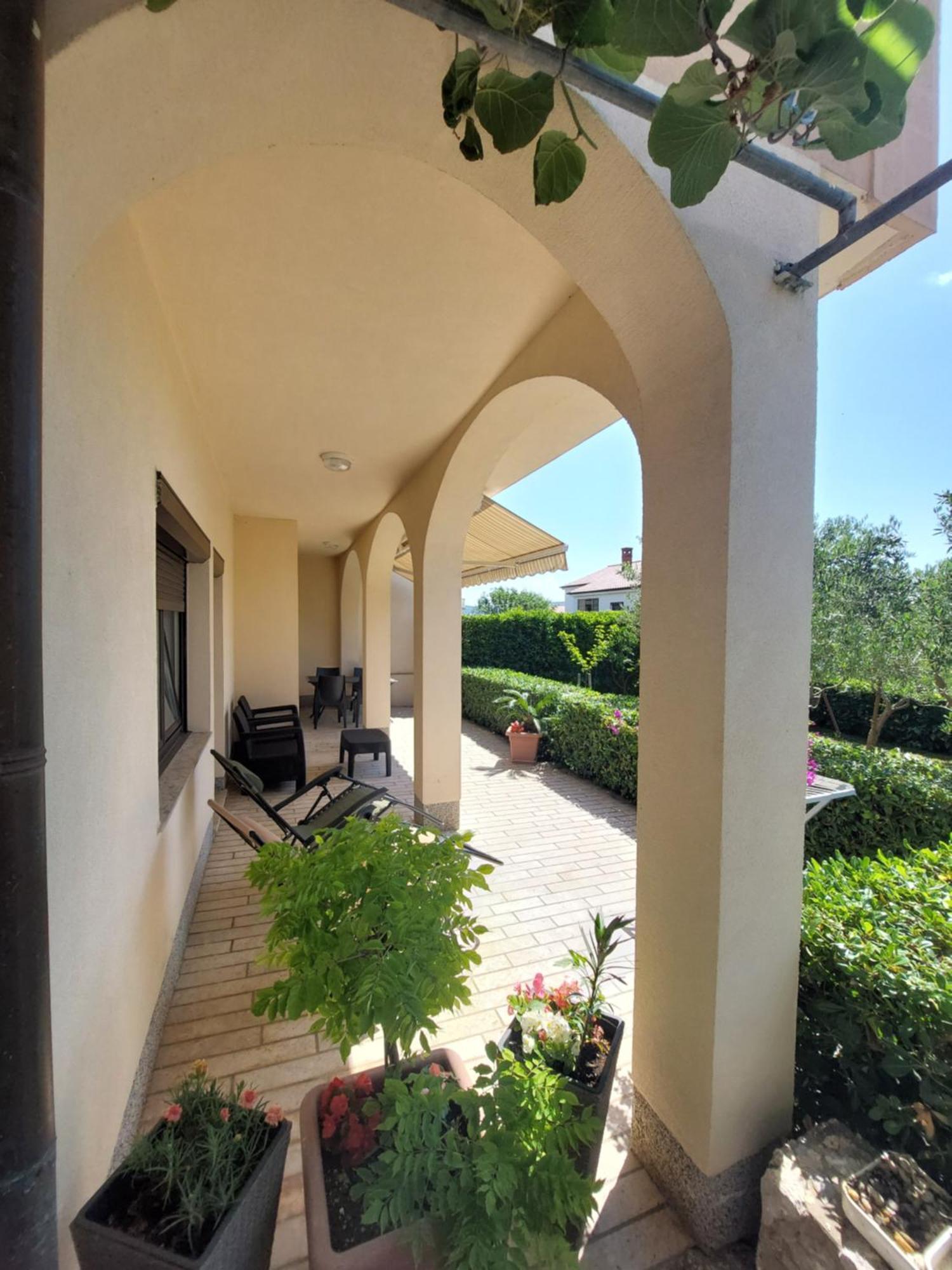 Apartmani Paradiso Кърк Екстериор снимка